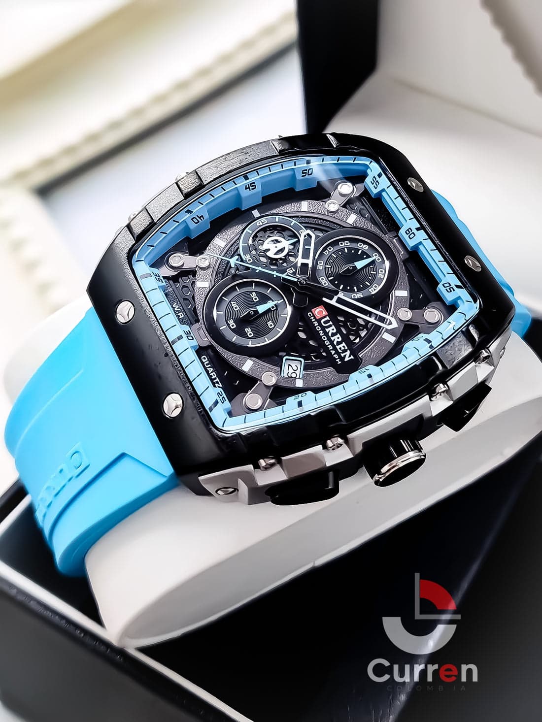 Reloj Curren