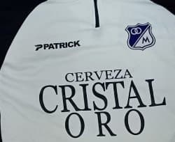 buso millonarios retro